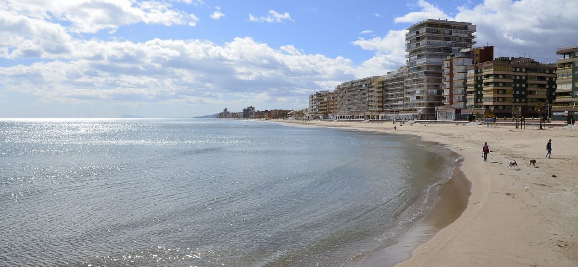 moratoria licencias viviendas turísticas Alicante